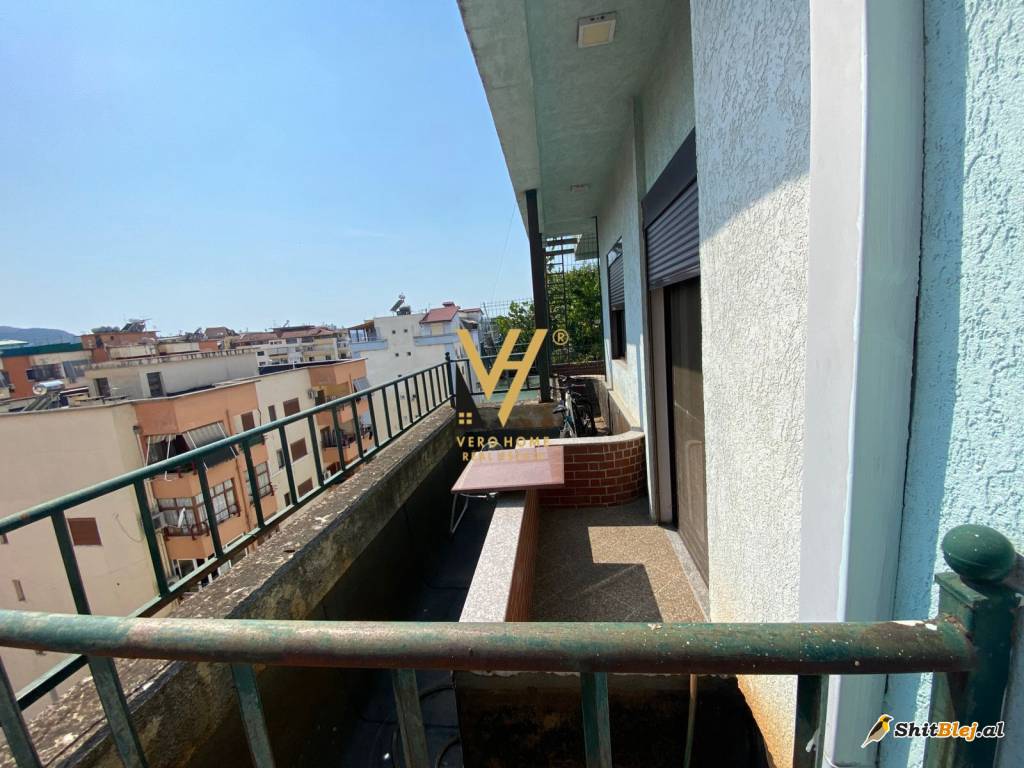 1+1+2BLK TE KOMUNA E PARISIT 650 EURO