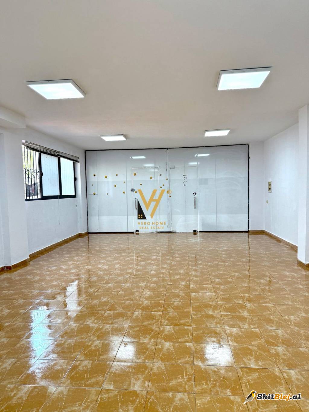 DYQAN 80 M2 TE KOMUNA E PARISIT 600 EURO