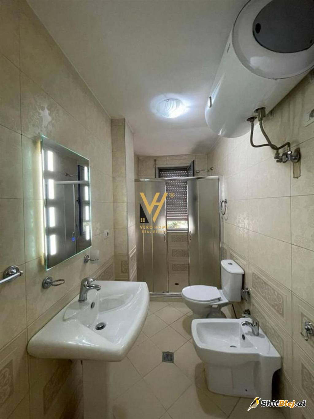  3+1+BLK TE LIQENI THATE 240.000 EURO