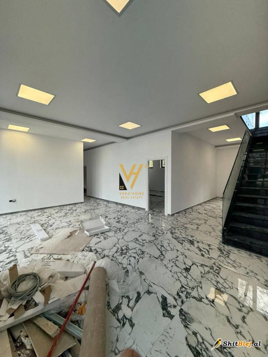 GODINE-.KONFERENCA E PEZES 2.000.000 EUR