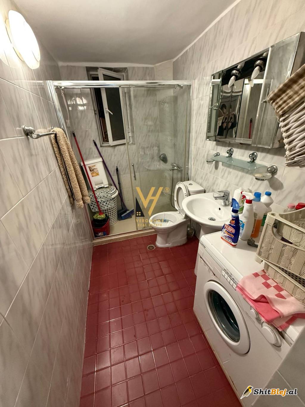  ZYRE 60 M2 ME QIRA ISH BLLOKU 800 EURO