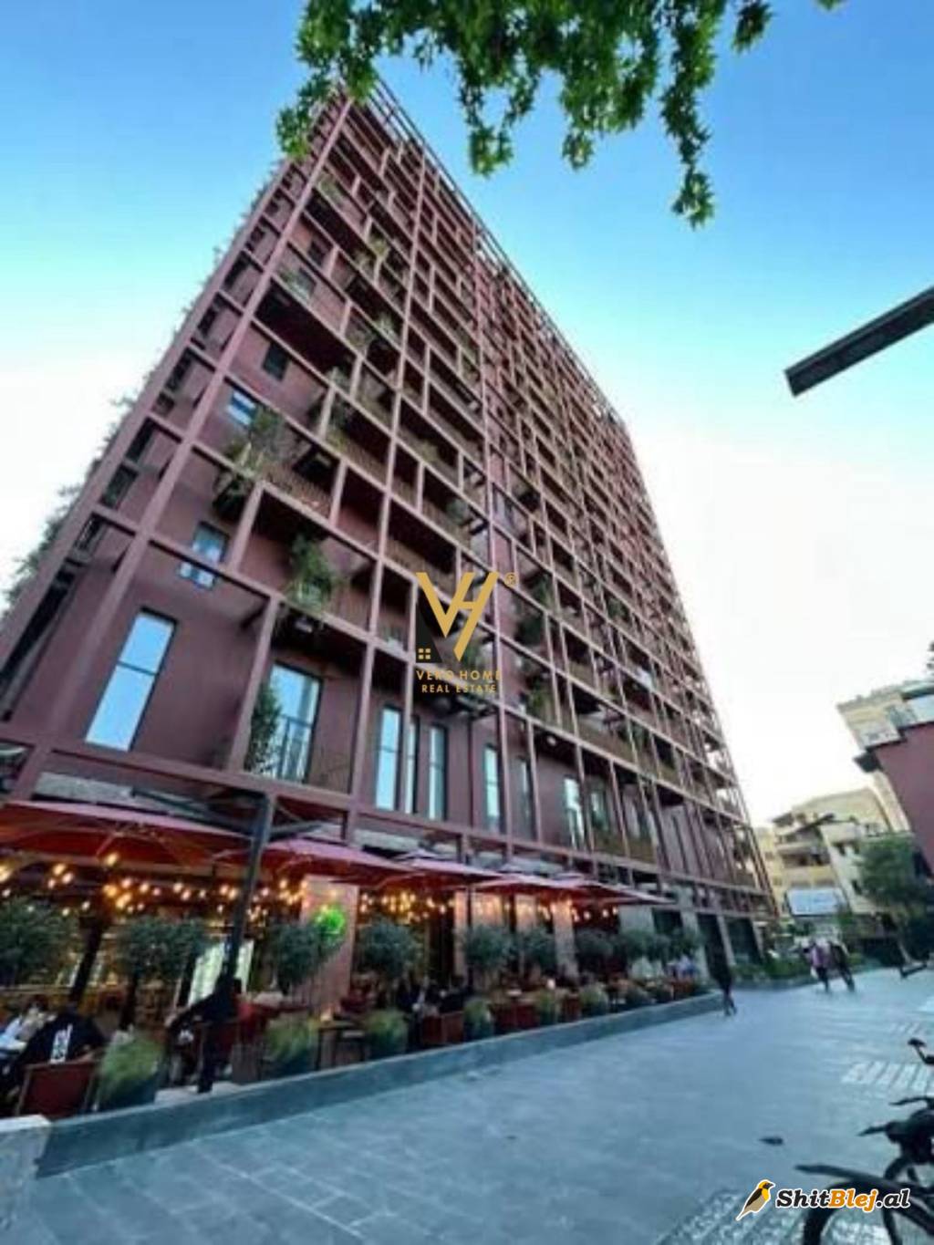 1+1+BLK TE GARDEN BUILDING 1.100 EURO