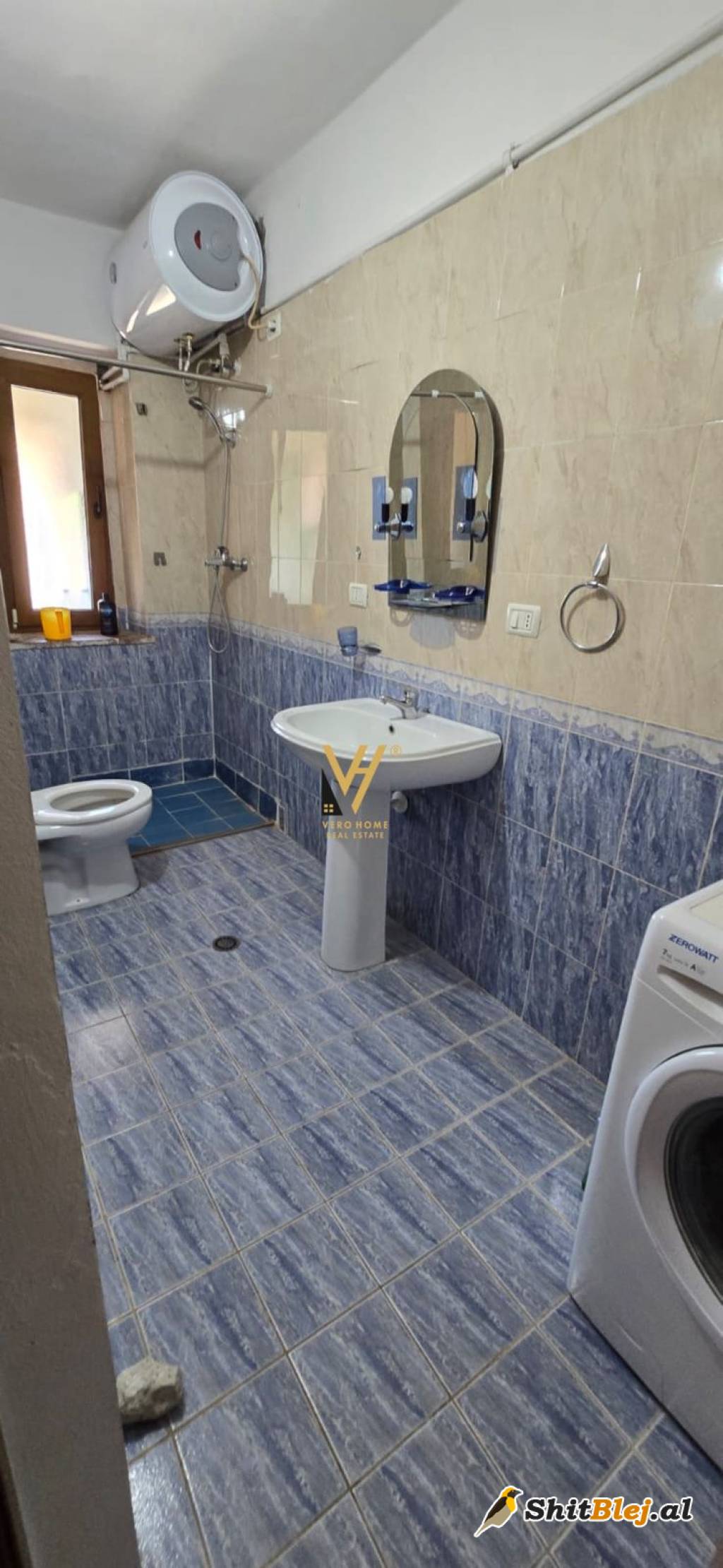  2+1+2 TE RRUGA FORTUZI 195.000 EURO