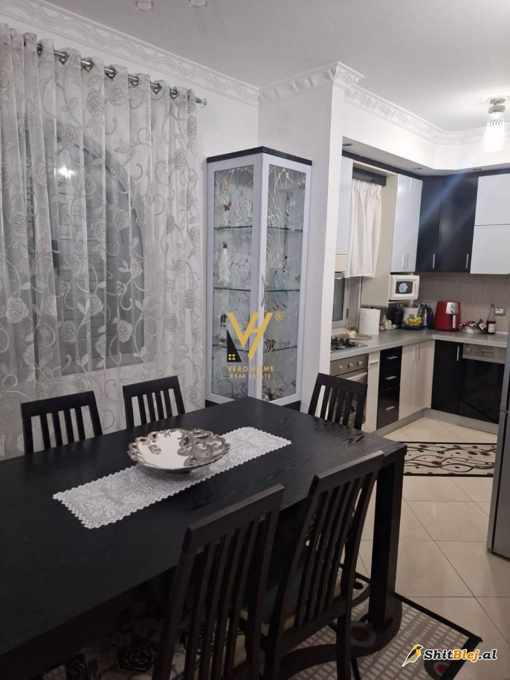 VILE 2 KATESHE NE GRAMSH 280.000 EURO