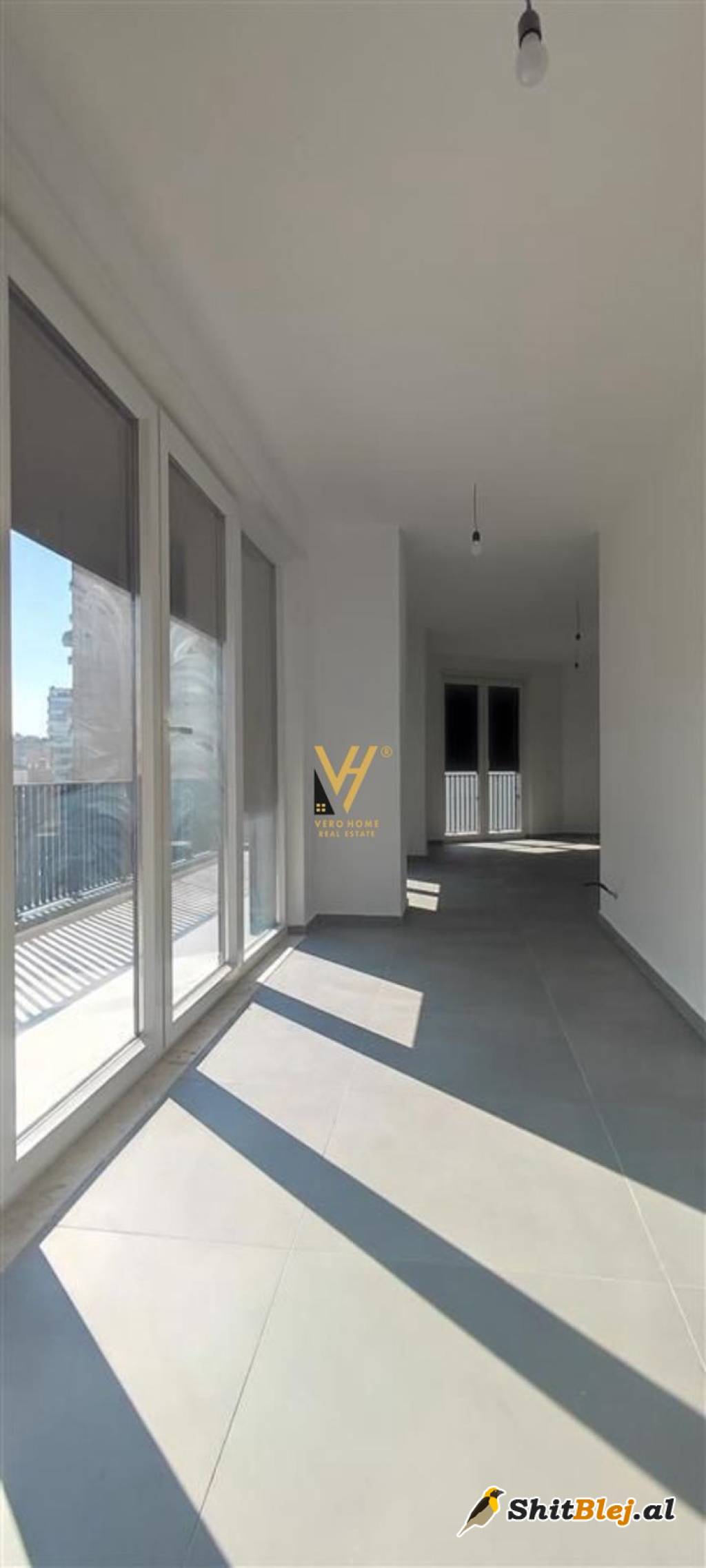 ZYRE 220 M2 TE 9- KATSHET 2.500 EURO