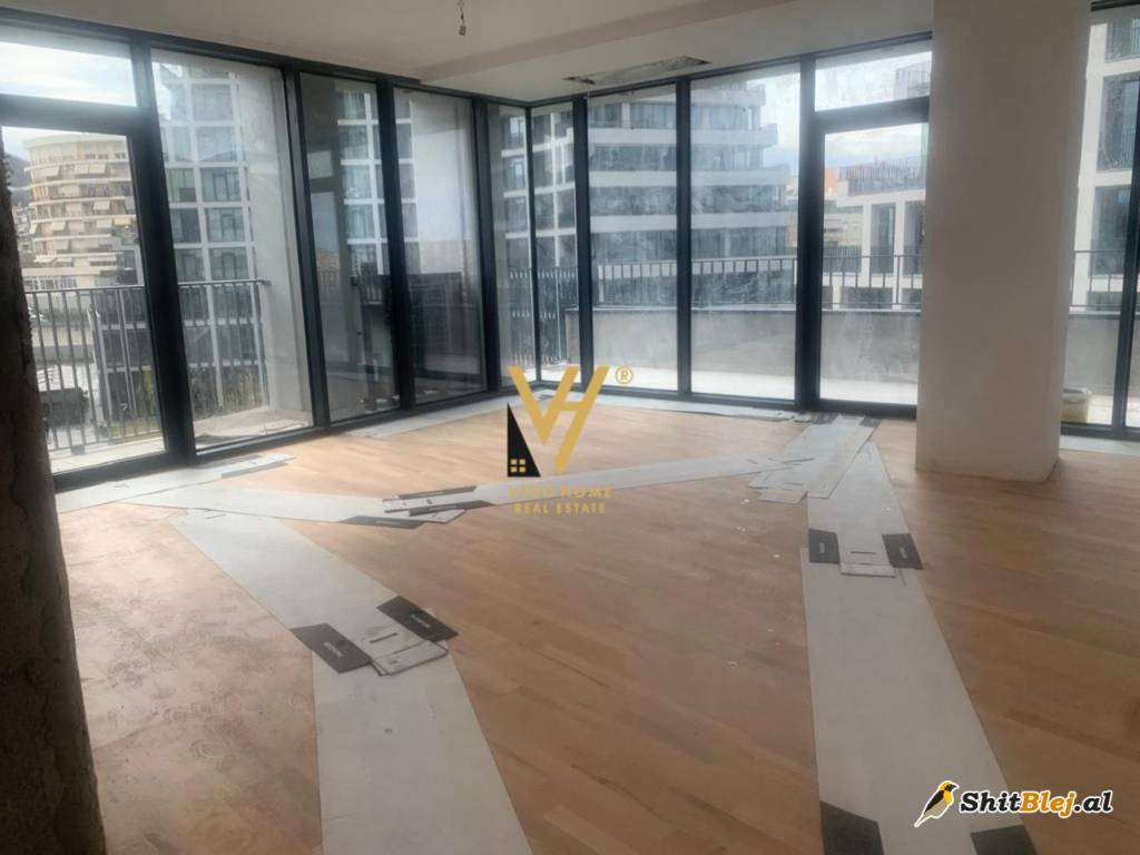 ZYRE 158M2 ME QIRA TE LAKE VIEW 1.850 EU