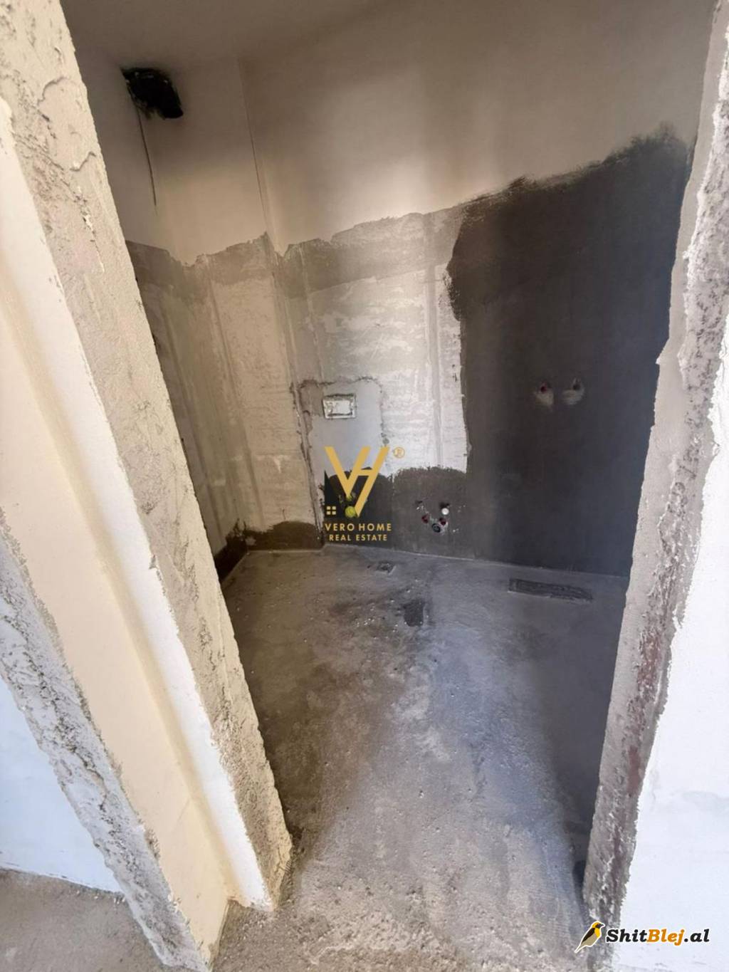 2+1 TE RRUGA E ELBASANIT 425.700 EURO
