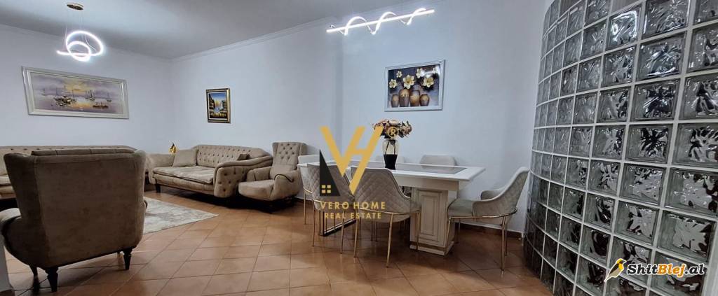 2+1+2 TE KOMUNA E PARISIT 250.000 EURO