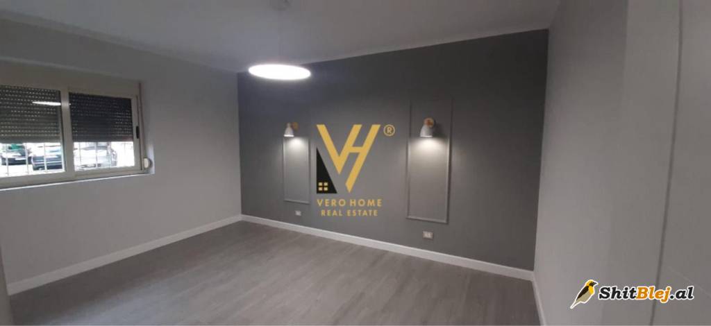 DYQAN 100 M2 NE PORCELAN 700 EURO