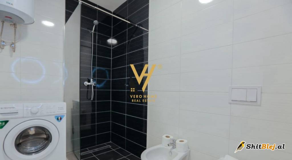  1+1+BLK TE KOMUNA PARISIT 800 EURO