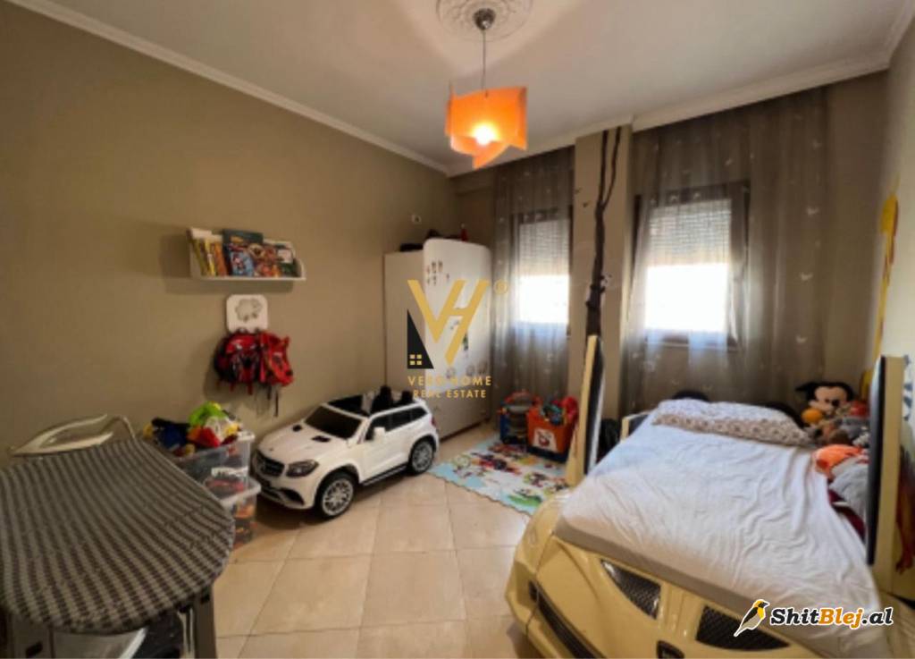  2+1+2 ME QIRA TE KODRA DIELLIT 600 EURO