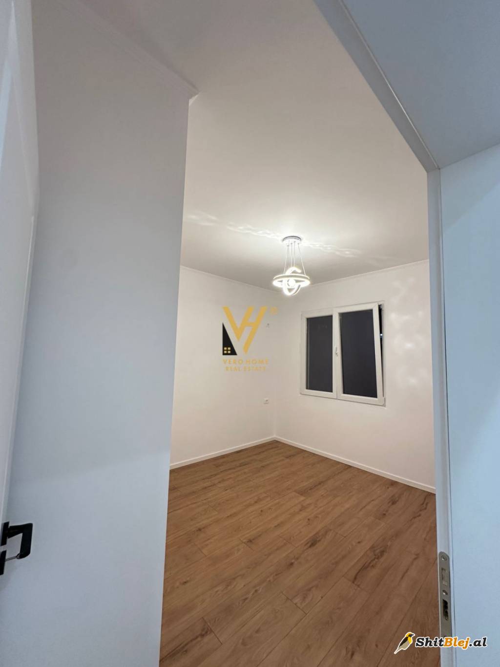  2+1+BLK TE RRUGA E DURRESIT 168.000 EUR