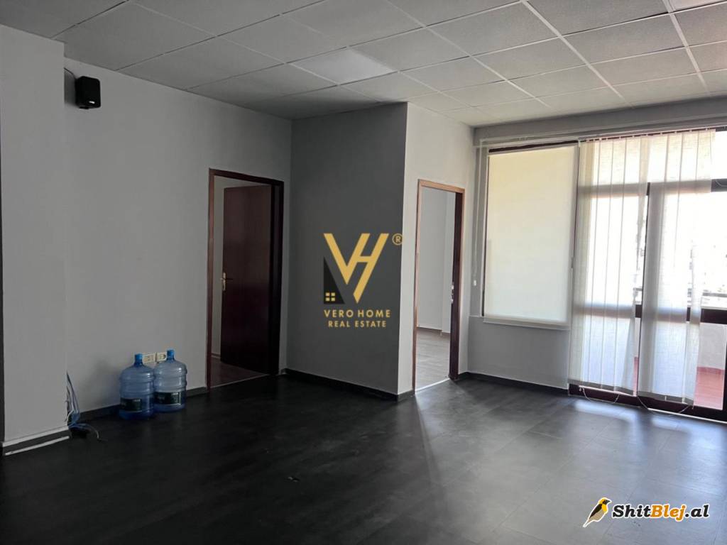 ZYRE 220 M2 ME QIRA NE BLLOK 2.000 EURO