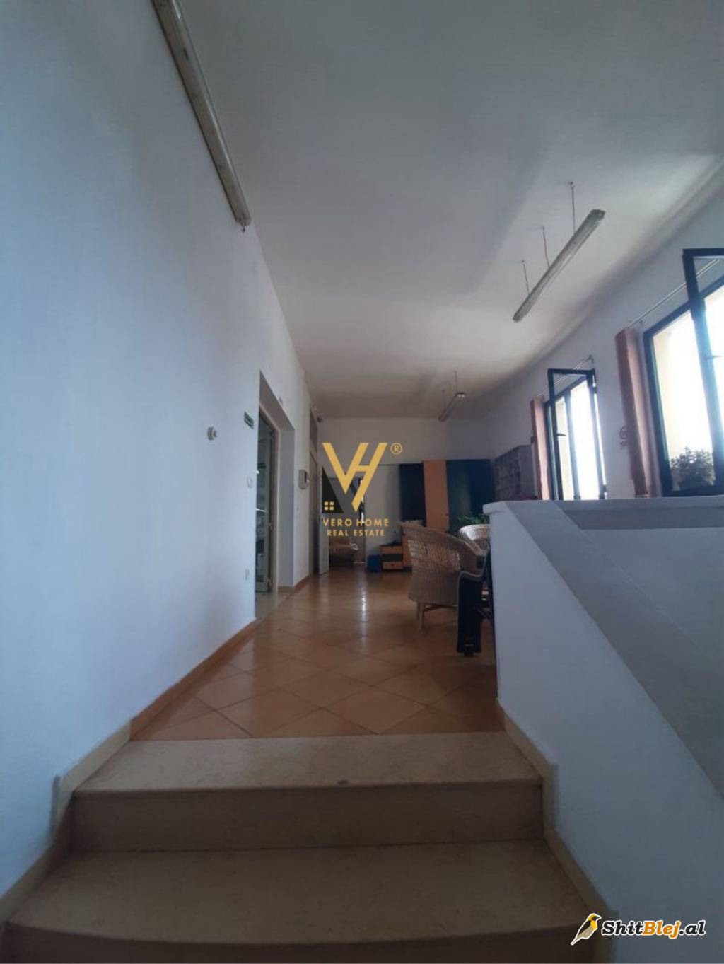 AMBIENT 750 M2 TE SIRI KODRA 4.700 EURO