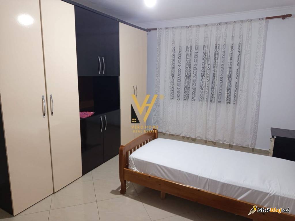 2+1+2 ME QIRA TE ISH PARKU 600 EURO
