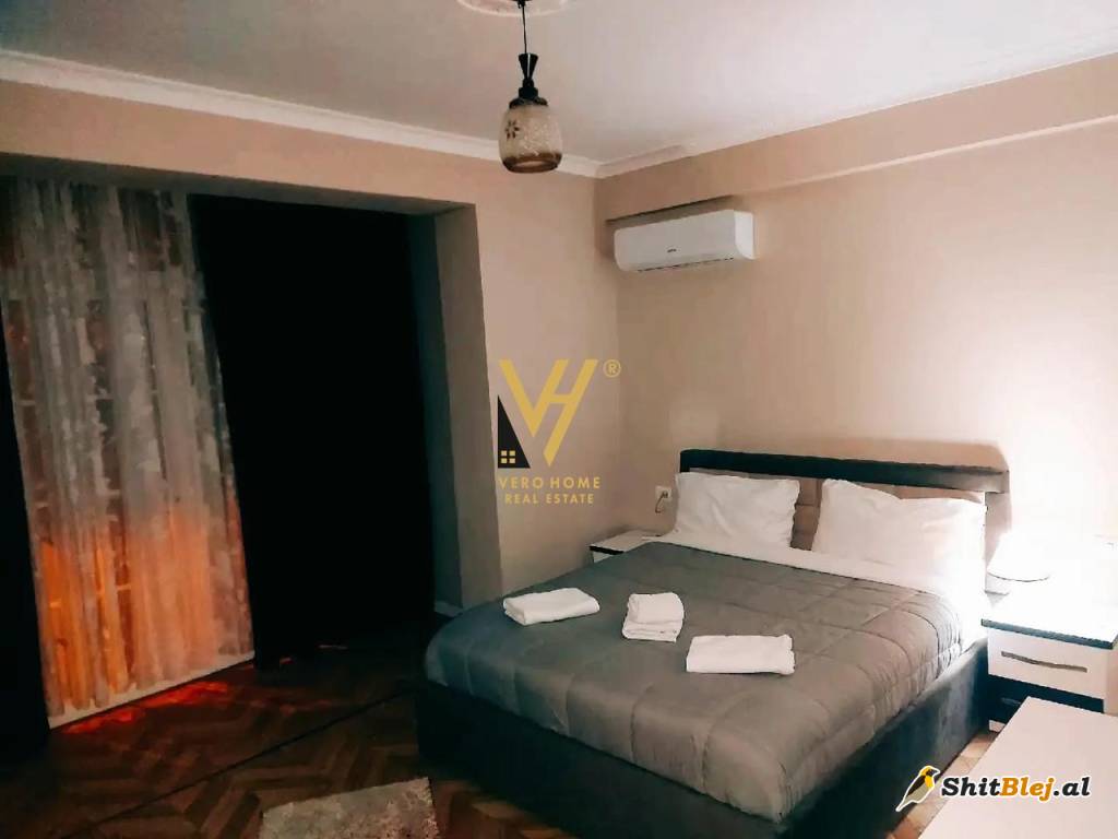 2+1+2 TE KOPSHTI BOTANIK 900 EURO