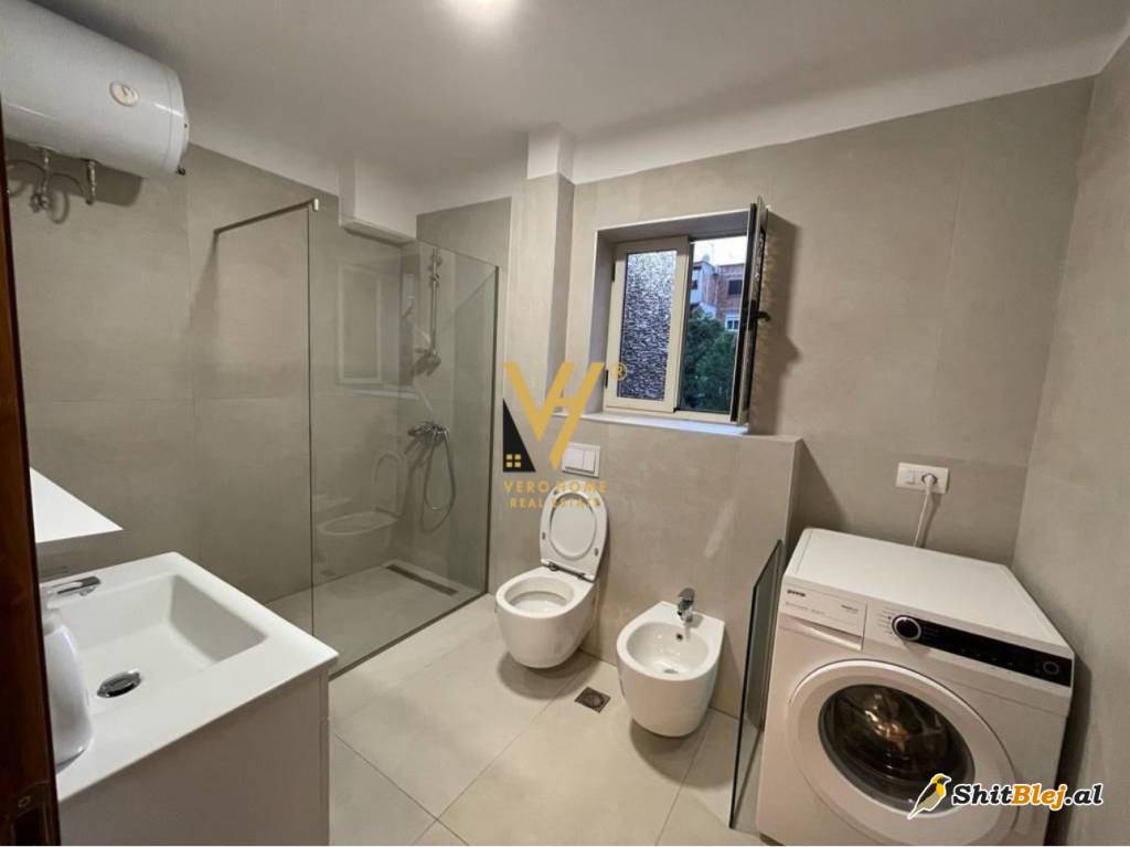 APARTAMENT 2+1 TE MOZAIKU 75.000 LEKE