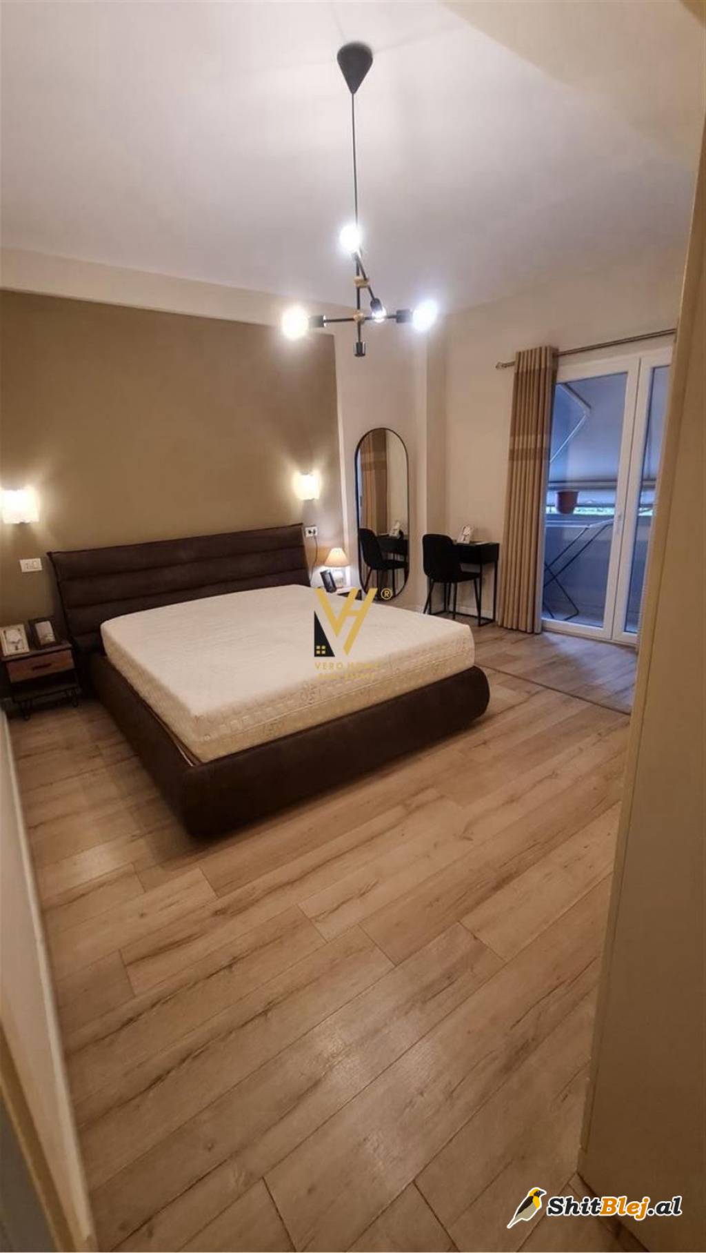  1+1+BLK ME QERA TEK ALI DEMI 550 EURO