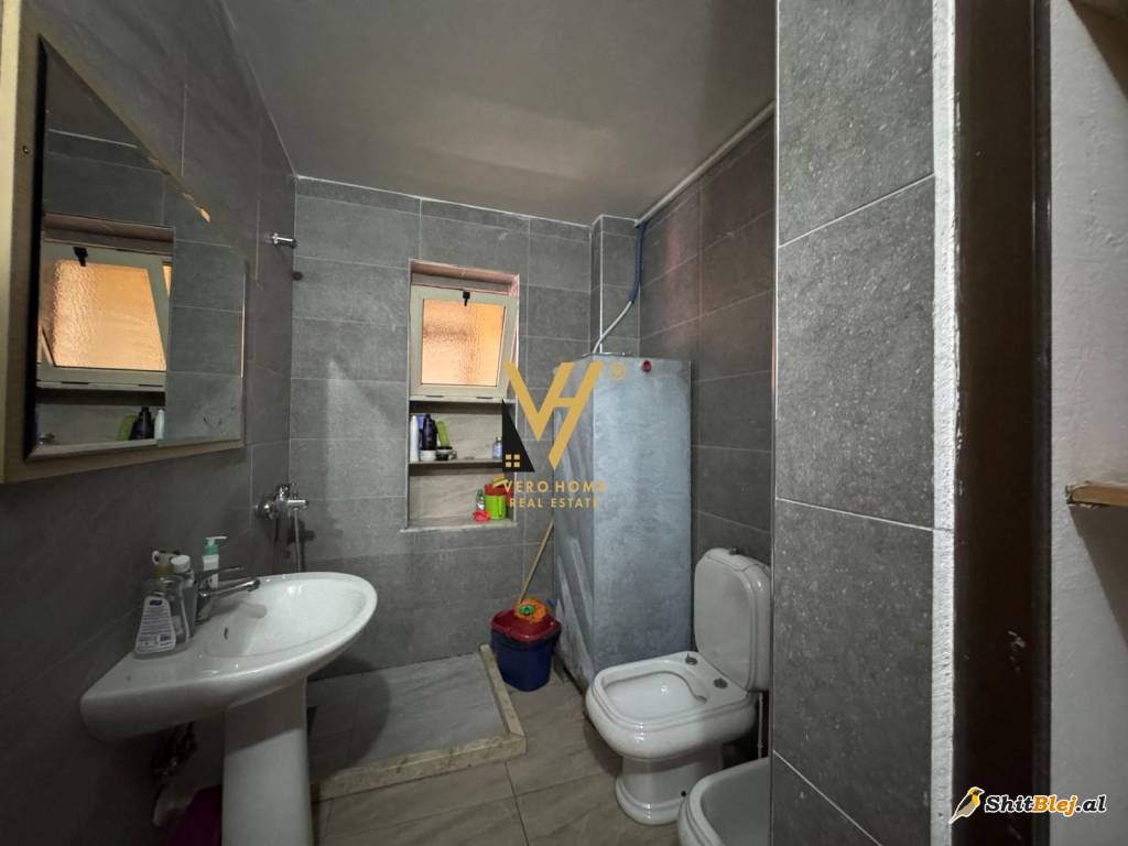1+1 ME QERA TE STADIUMI DINAMO 500 EURO