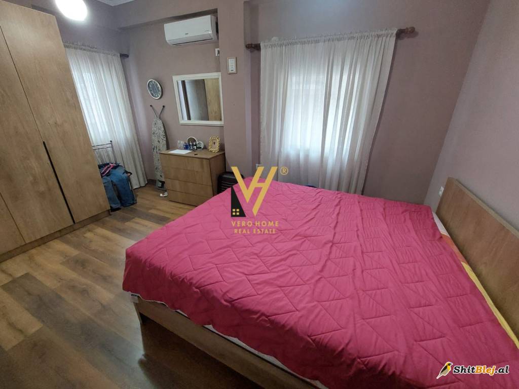 VILE TE RRUGA E ELBASANIT 1.200 EURO