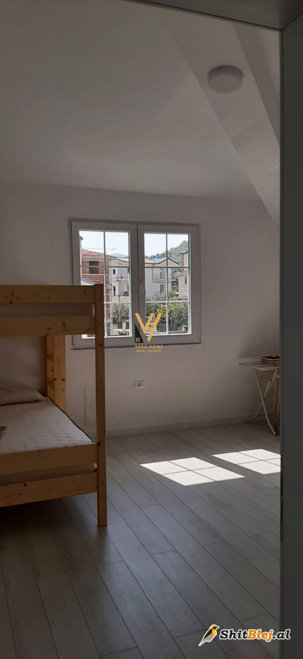 VILE TEK TEGU 2.000 EURO