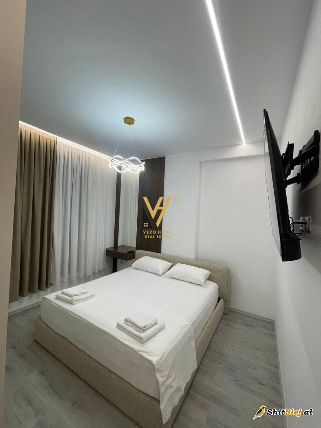 2+1+BLK TEK ISH HESHI SHQIPONJA 850 EUR