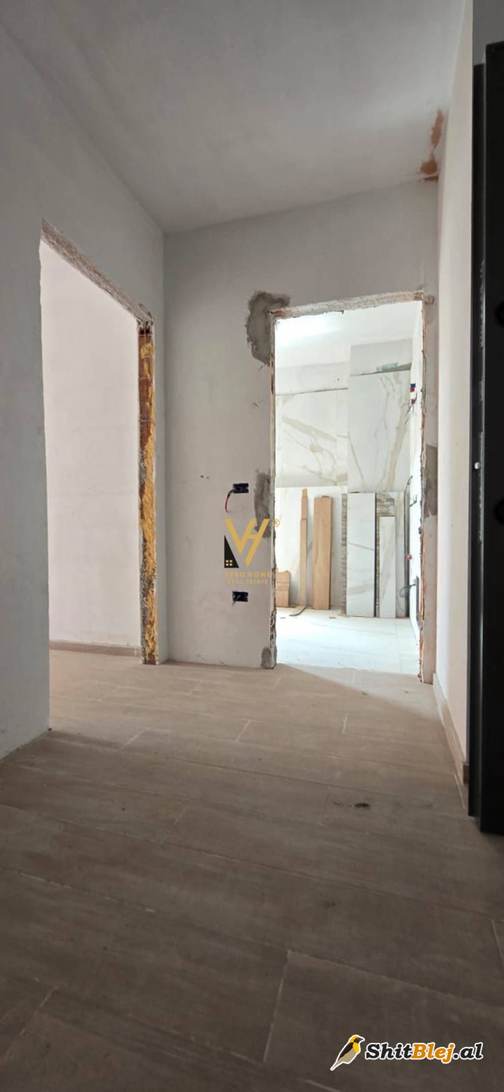 1+1 TE BULEVARDI I RI 140.000 EURO