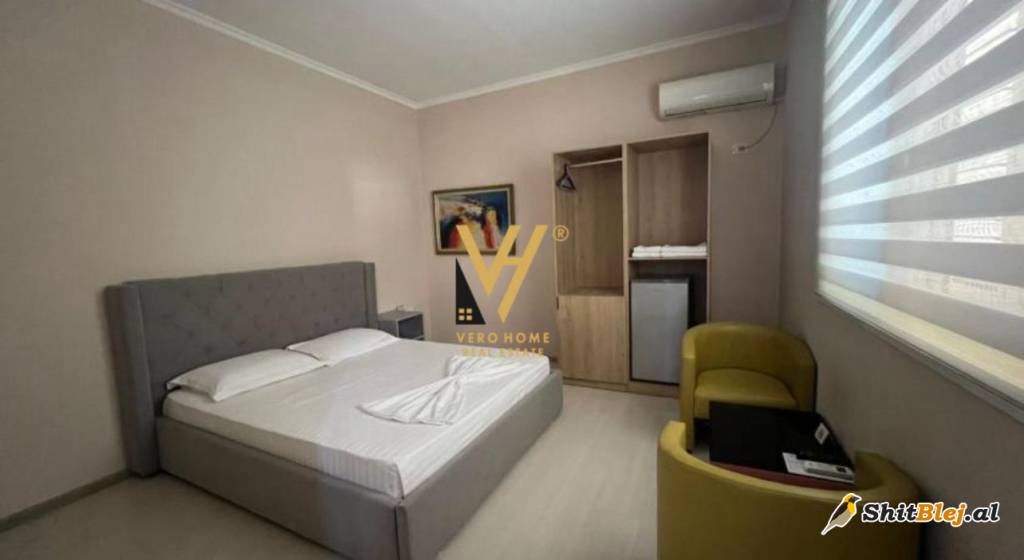 HOTEL TE KOMUNA E PARISIT 2.100.000 EURO
