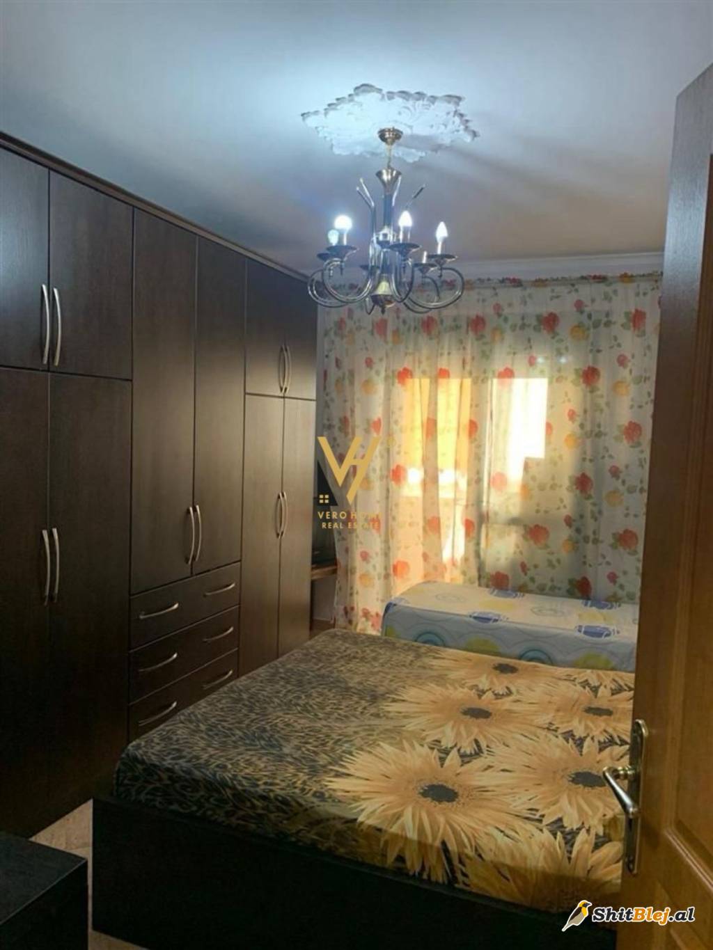 2+1+BLK ME QERA TE 5 MAJI 550 EURO