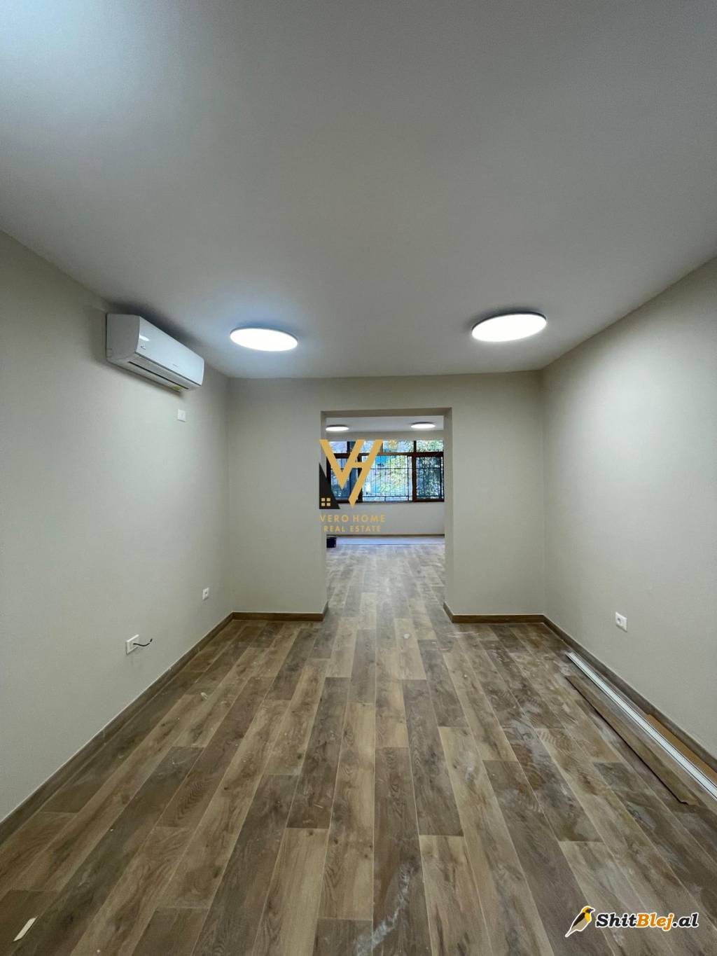ZYRE TE MARGARITA TUTULANI 1.200 EURO