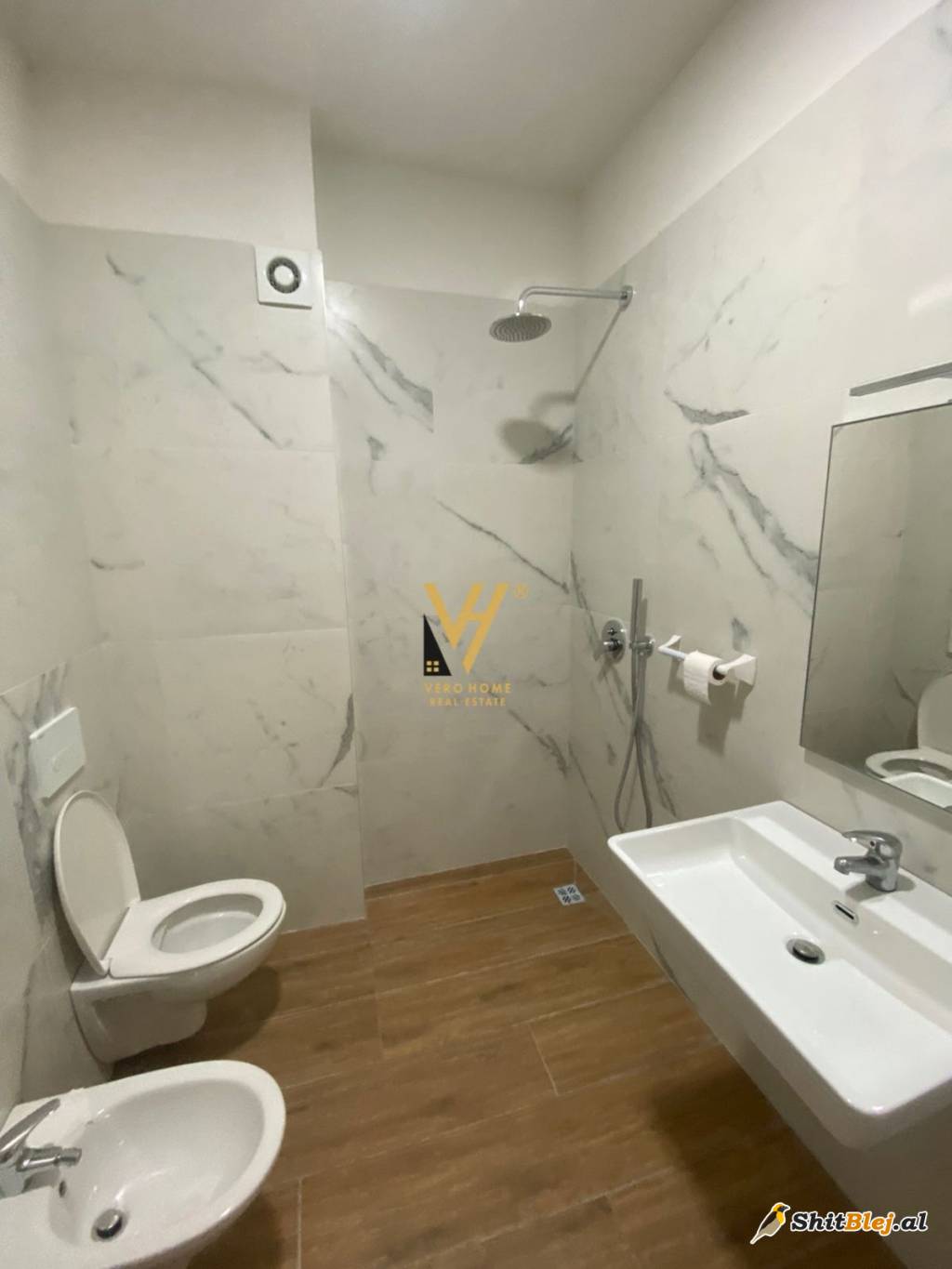 AMBIENT 68 M2 TE RR.KOSOVAREVE 1.000 EUR