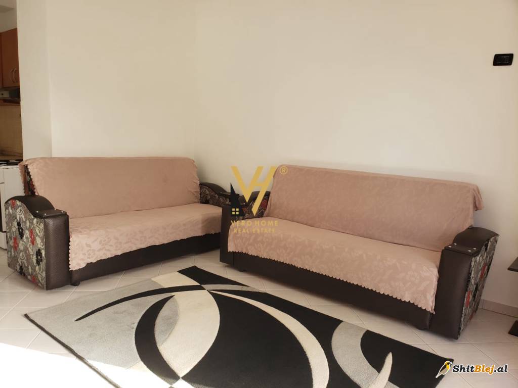  2+1+BLK ME QERA NE ASTIR 450 EURO