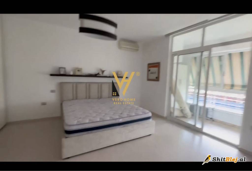 2+1+BLK TE KOMUNA E PARISIT 800 EURO