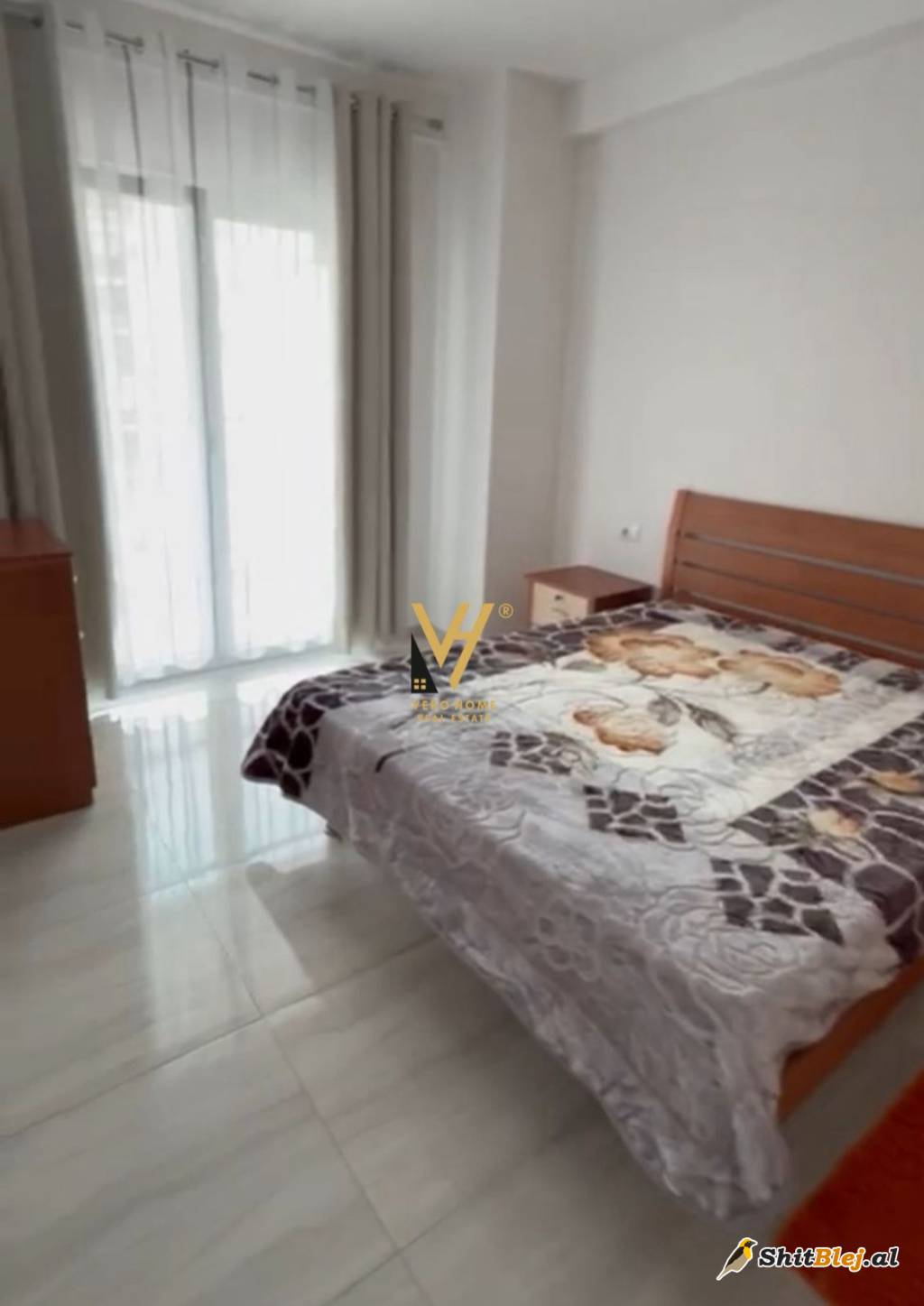 1+1 ME QERA TE ZOGU I ZI 650 EURO