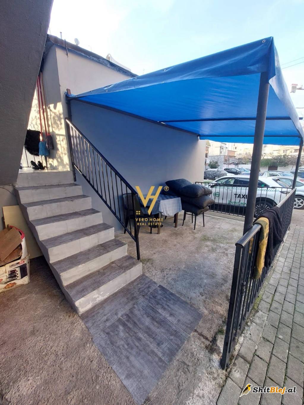 AMBIENT SHKOLLA BAJRAM CURRI 80.000 LEKE