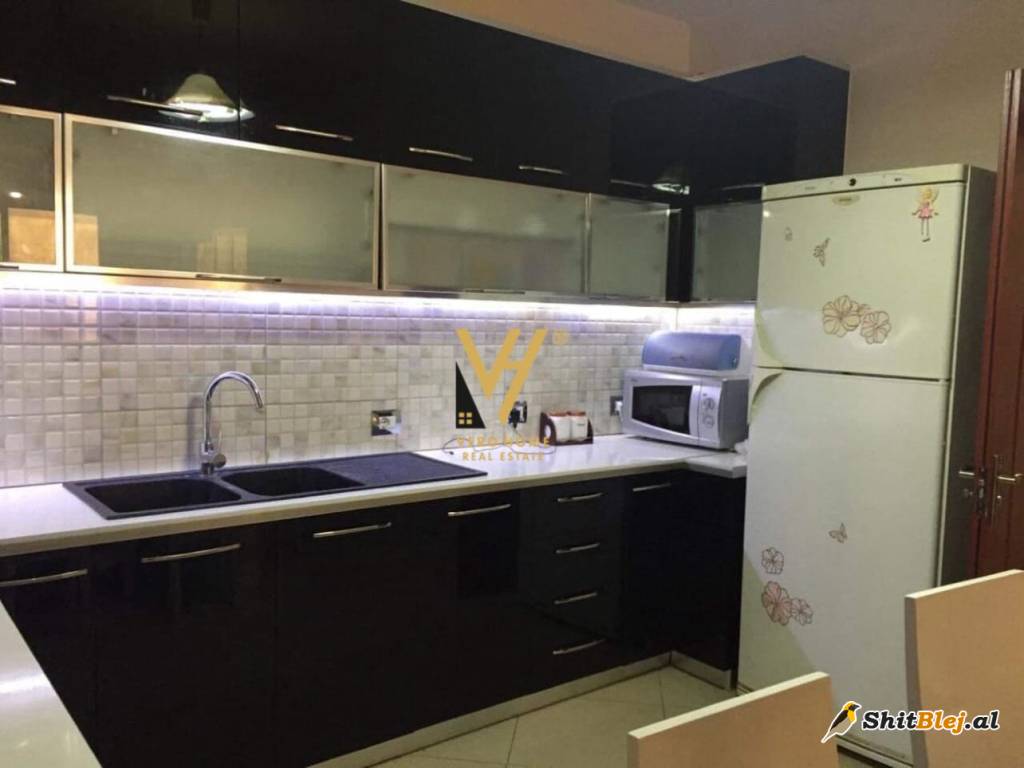  1+1+BLK ME QIRA NE ASTIR 40.000 LEKE