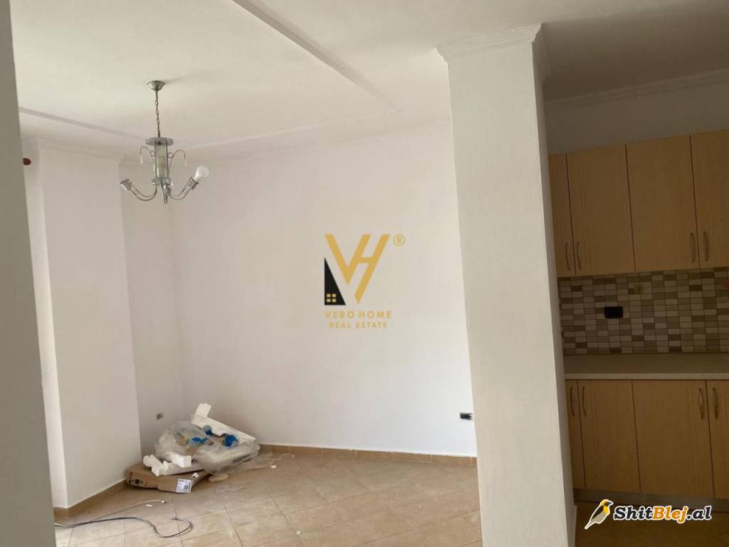 ZYRE 90 M2 ME QIRA TE PAZARI I RI 500 EU