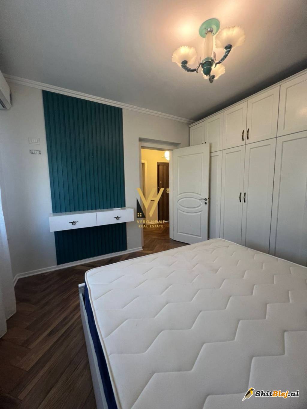 1+1 TE RR.KONGRESI MANASTIRIT 107.000EUR