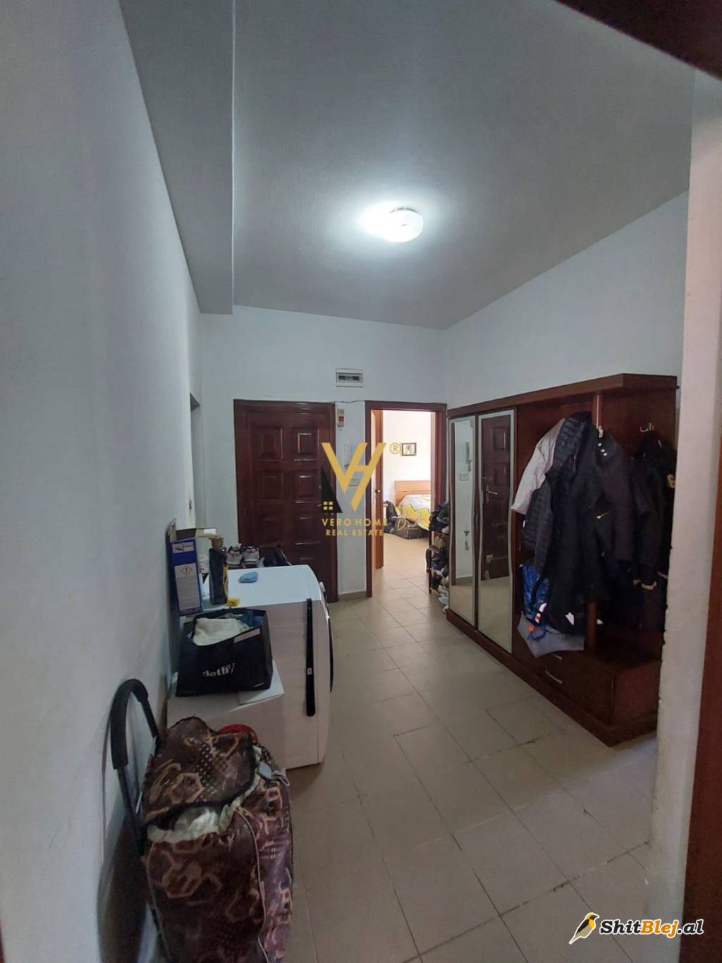 ZYRE 106 M2 TE PROKURORIA 1.200 EURO