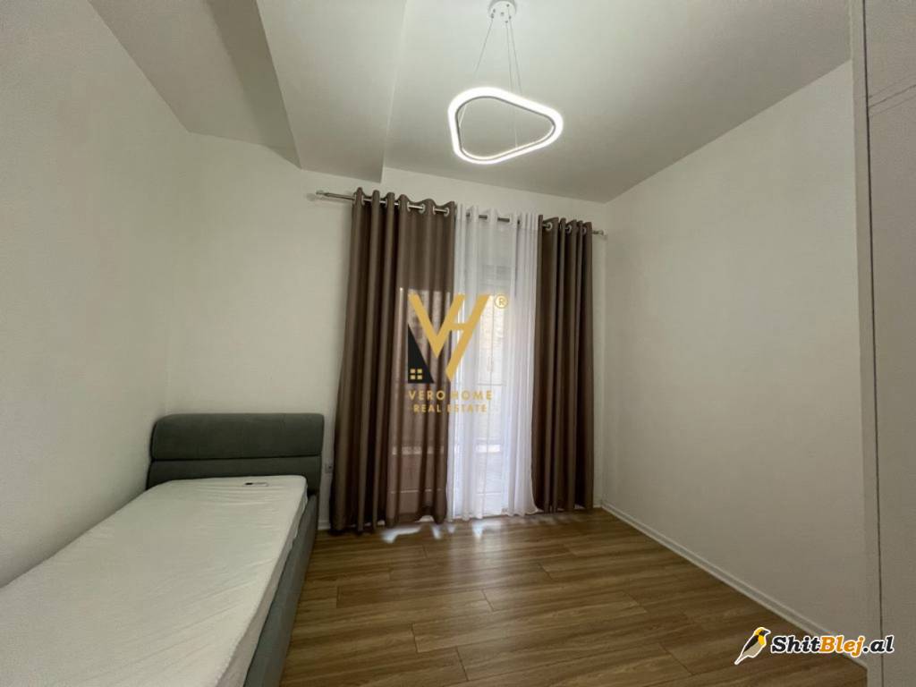 3+1+2 TEK 21 DHJETORI 750 EURO