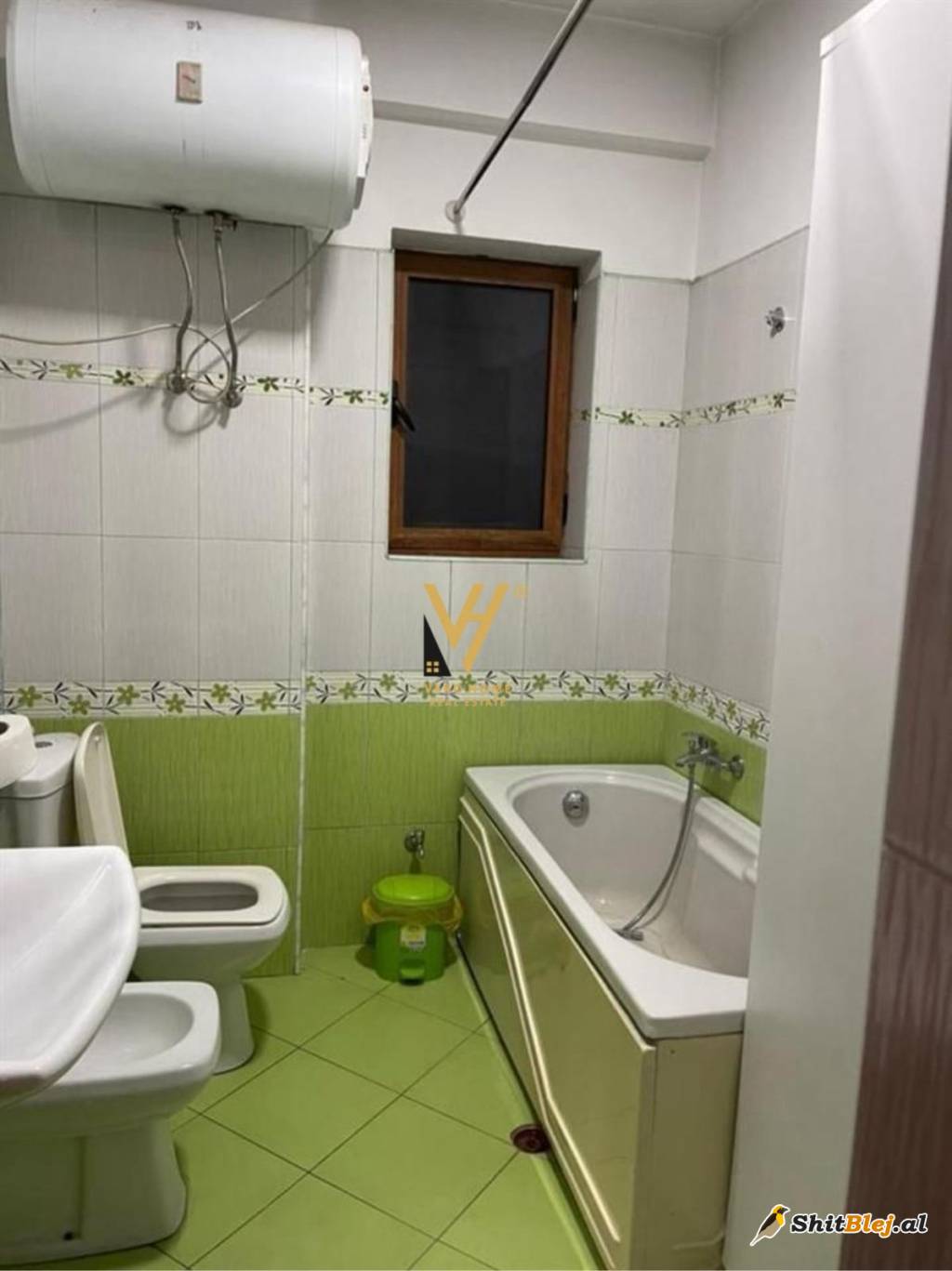  3+1+2+BLK TEK FABRIKA E MIELLIT 65