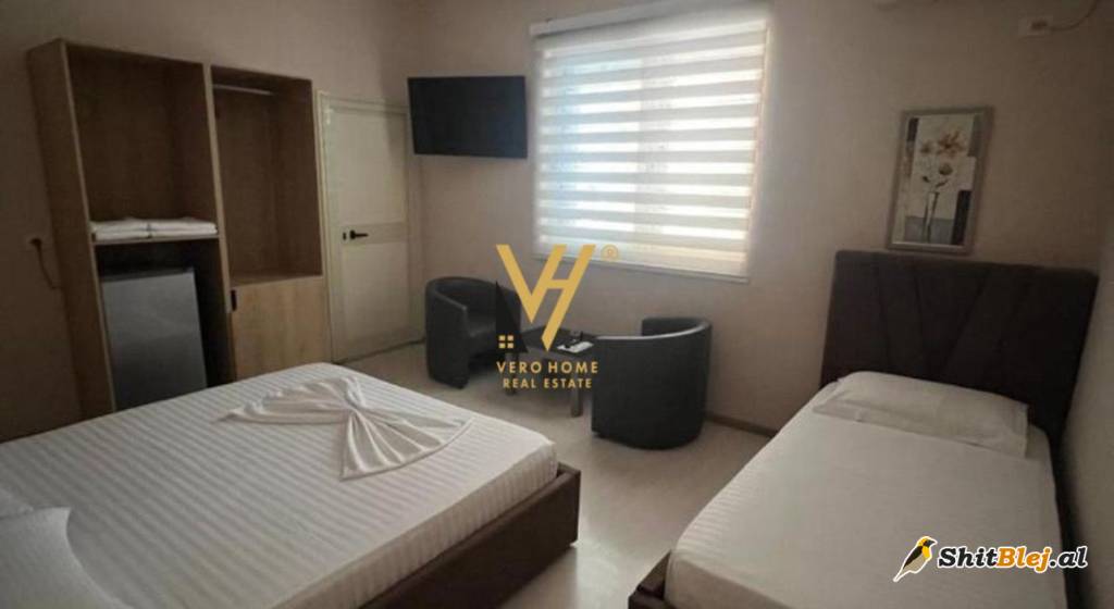 HOTEL TE KOMUNA E PARISIT 2.100.000 EURO