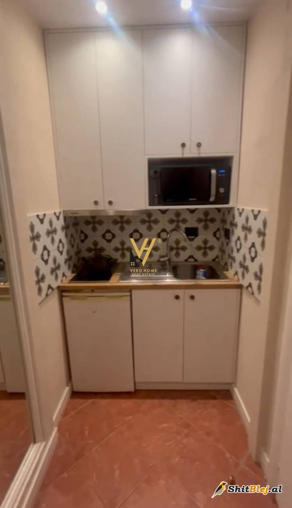 GARSONIERE+AP TE 9 KATESHET 360.000 EURO