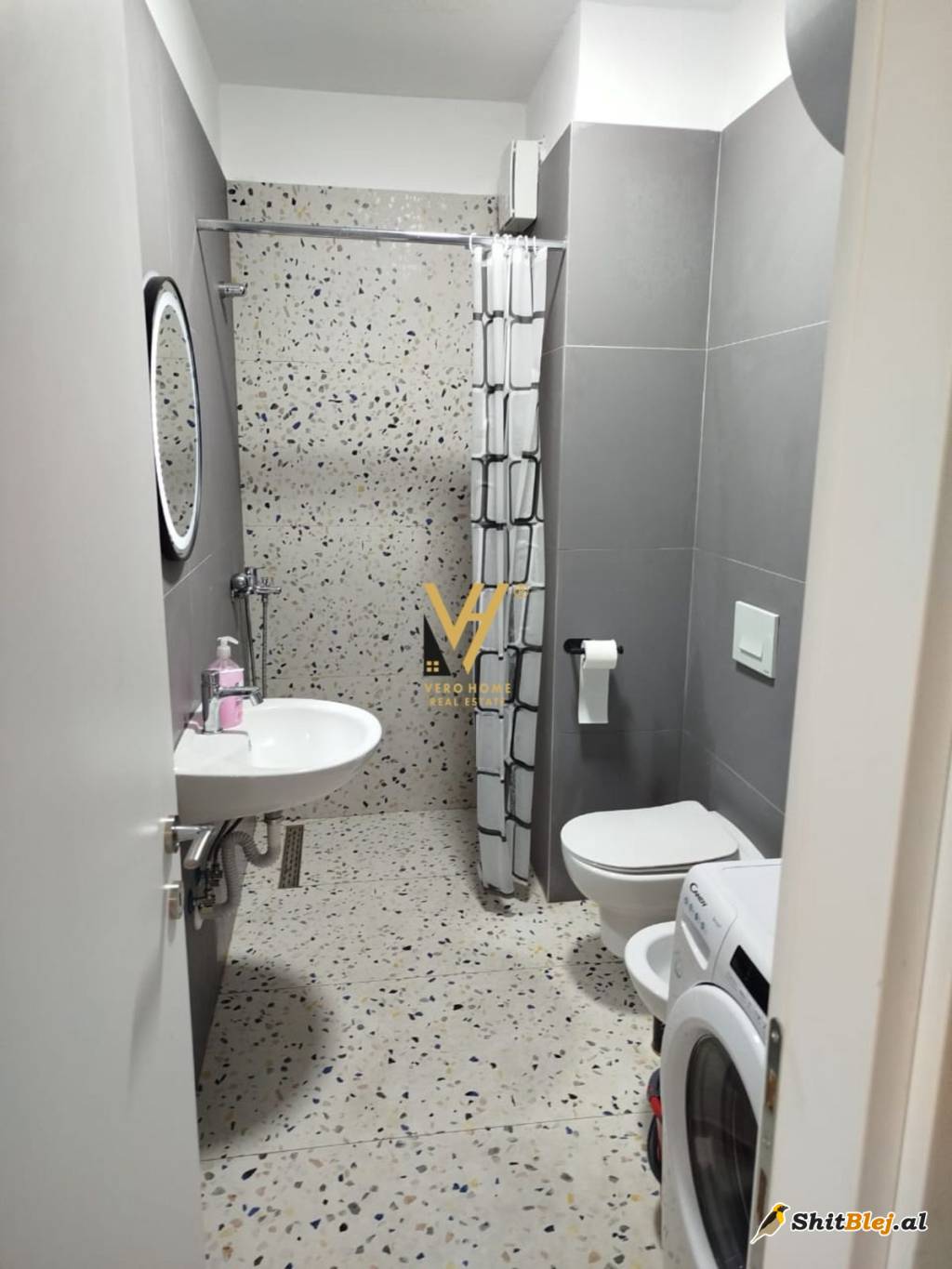 1+1+BLK ME QERA TE UNIVERS CITY 500 EURO