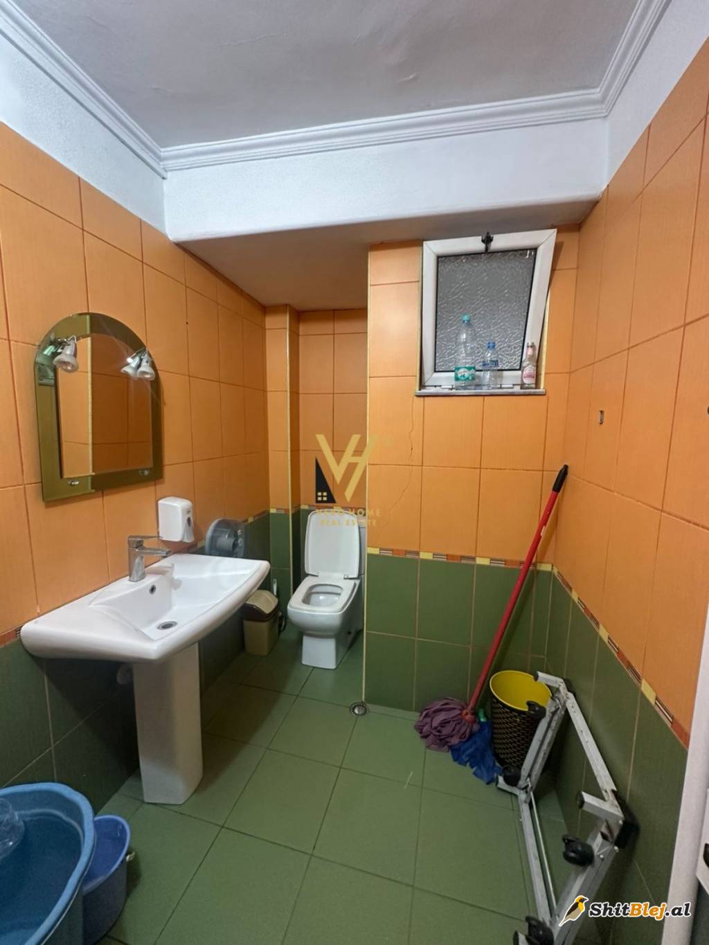 AMBIENT 113 M2  FERIT XHAJKO 100.000 LEK