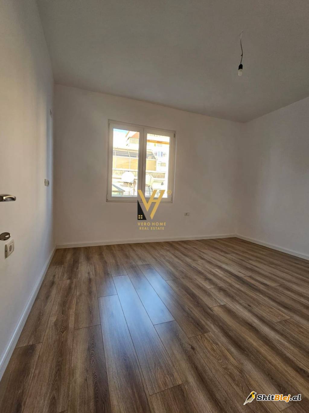 2+1 TE RRUGA E KAVAJES 173.000 EURO