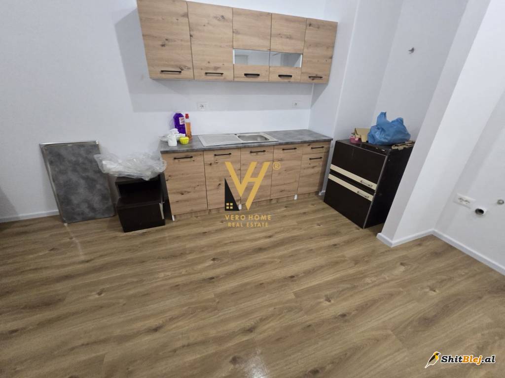 1+1 ME QERA TE KADIU, ALI DEMI 500 EURO