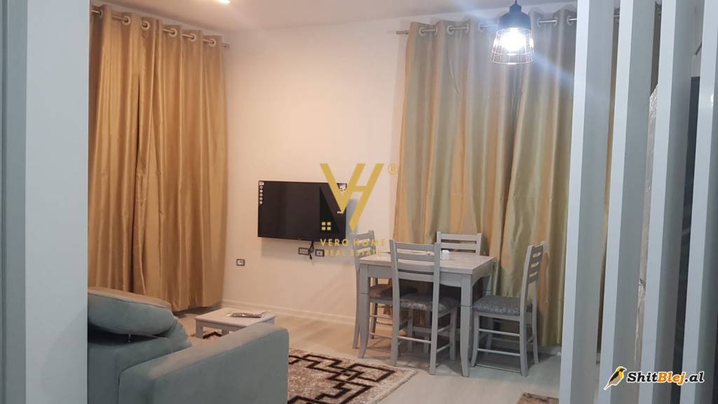 1+1 ME QERA TE KOMUNA E PARISIT 650 EURO