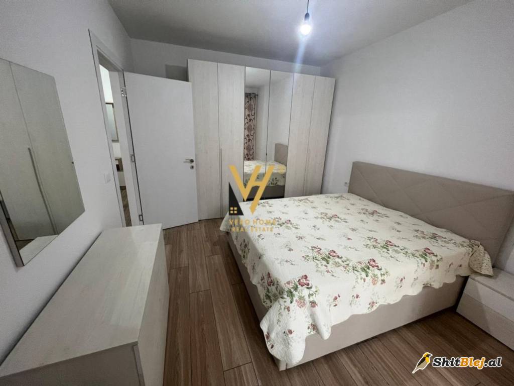 1+1 TE KONGRESI I MANASTIRIT 125.000 EUR
