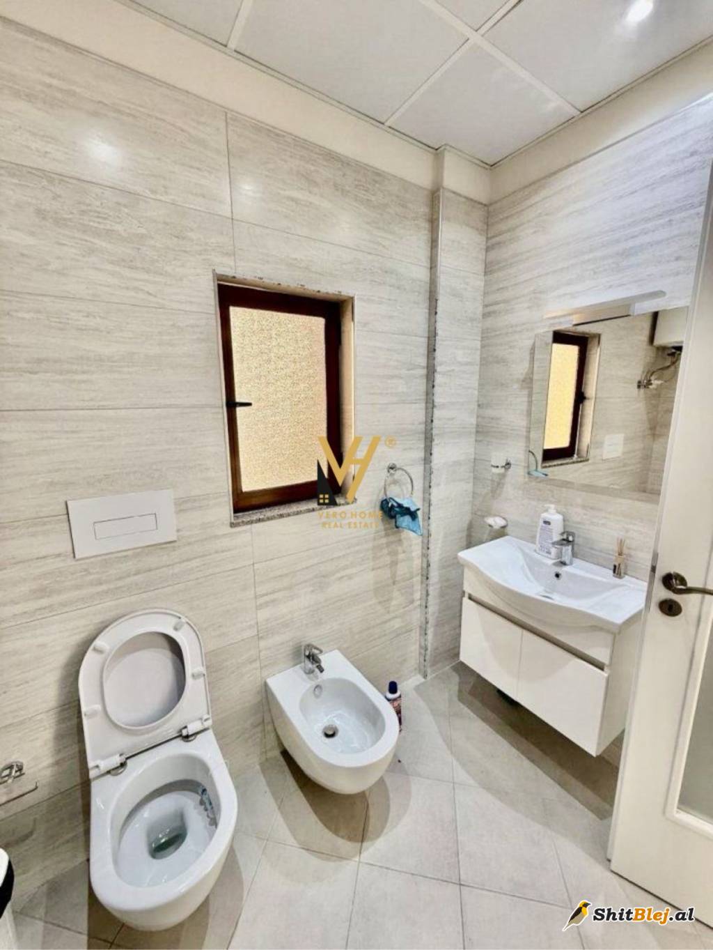ZYRE 150 M2 TE QYTETI STUDENTI 650 EURO